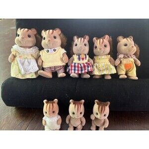 Calico Critters Sylvanian Families Hazelnut Squirrel Chipmunk Family Of 8